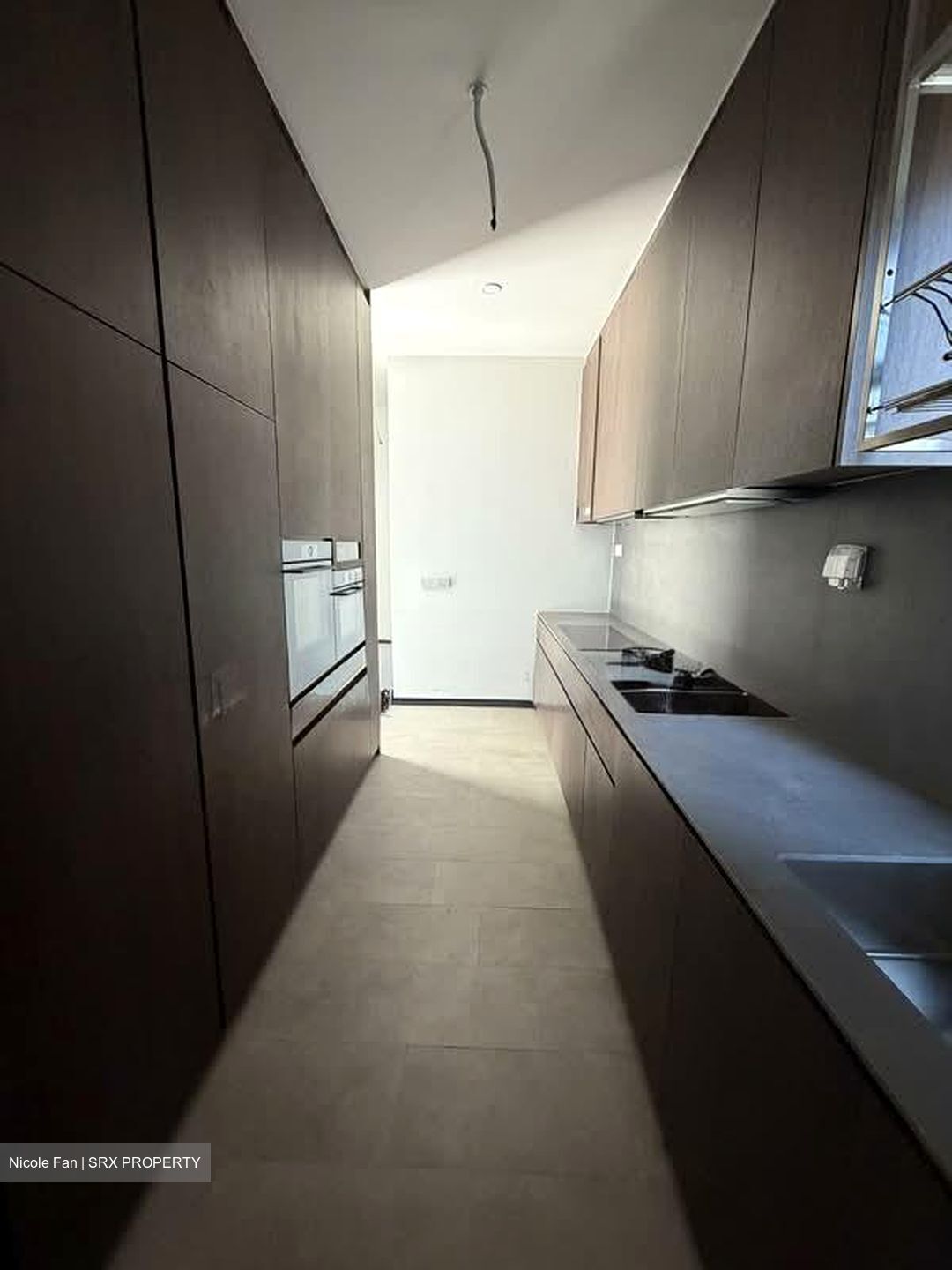 Midtown Modern (D7), Apartment #558633301
